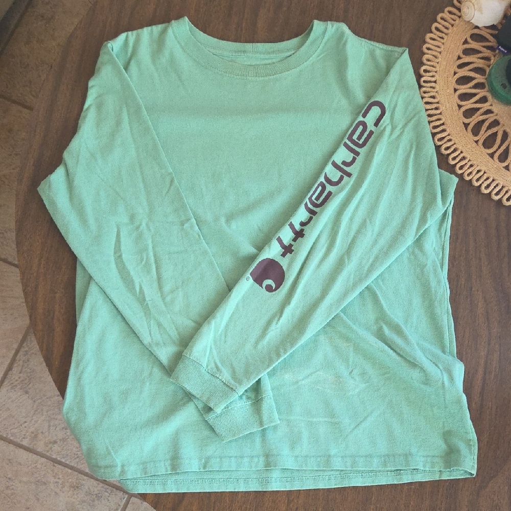 Carhartt Long-Sleeve T-Shirt in Green